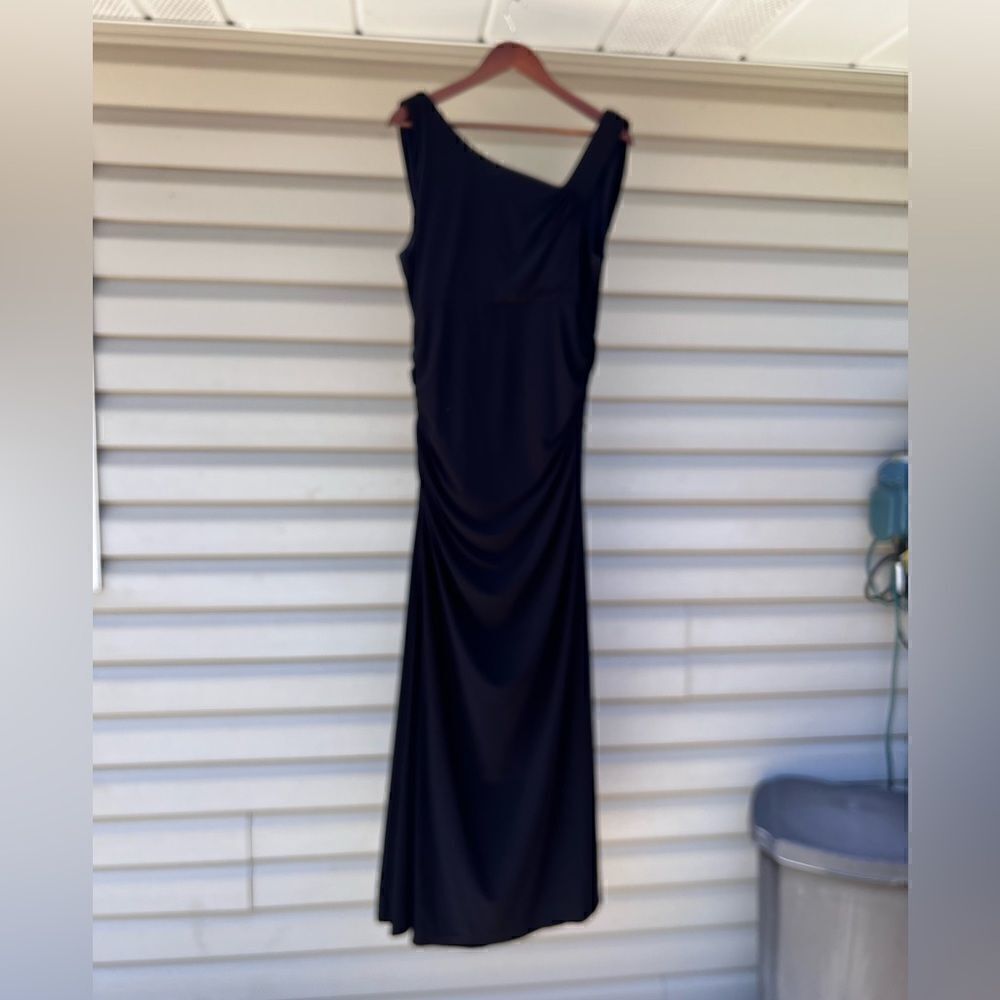 EUC Eureka Black Sleeveless Ball Gown stretchy material with measurements below